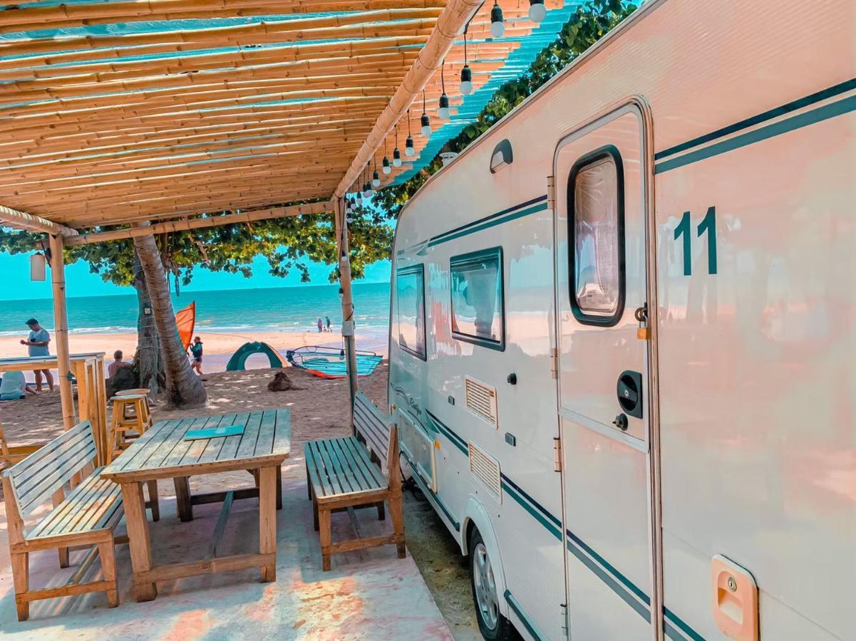 Beach House Camp Na Chom Thian Exteriör bild